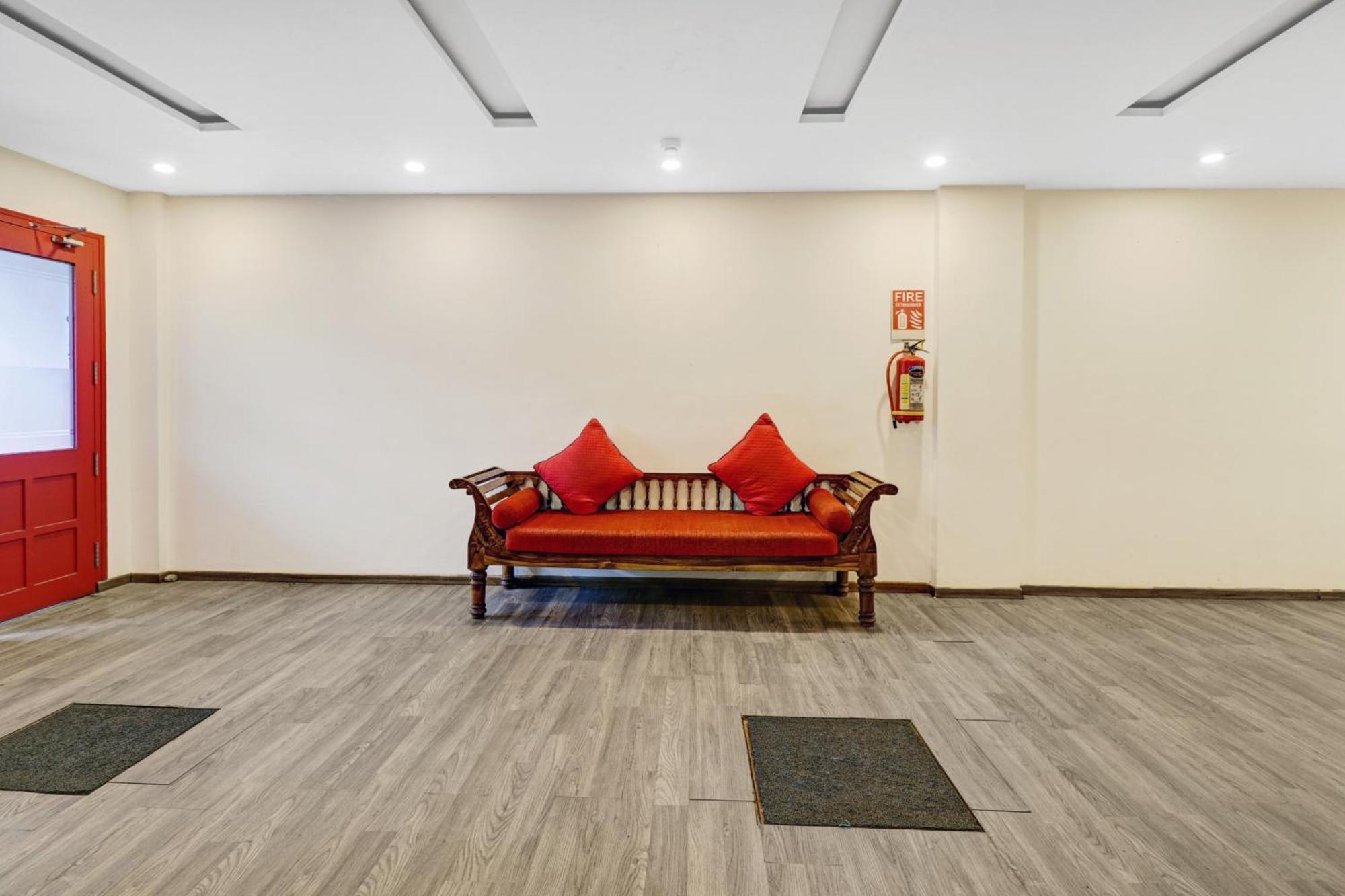 Hotel O Royal Encore Bangalore Luaran gambar